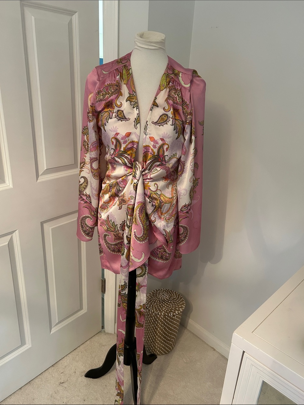 Gianni Bini Pink Paisley Satin Tie-Front Dress